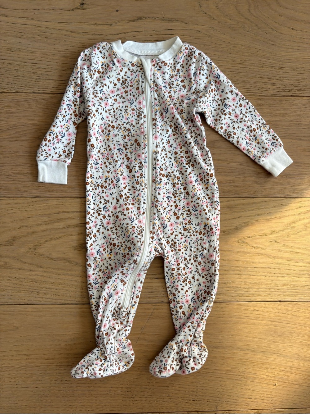 Pekkle floral footie - size 6 months